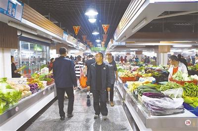 凤城综合农贸市场 蔬菜经营新标杆，品质生活有保障